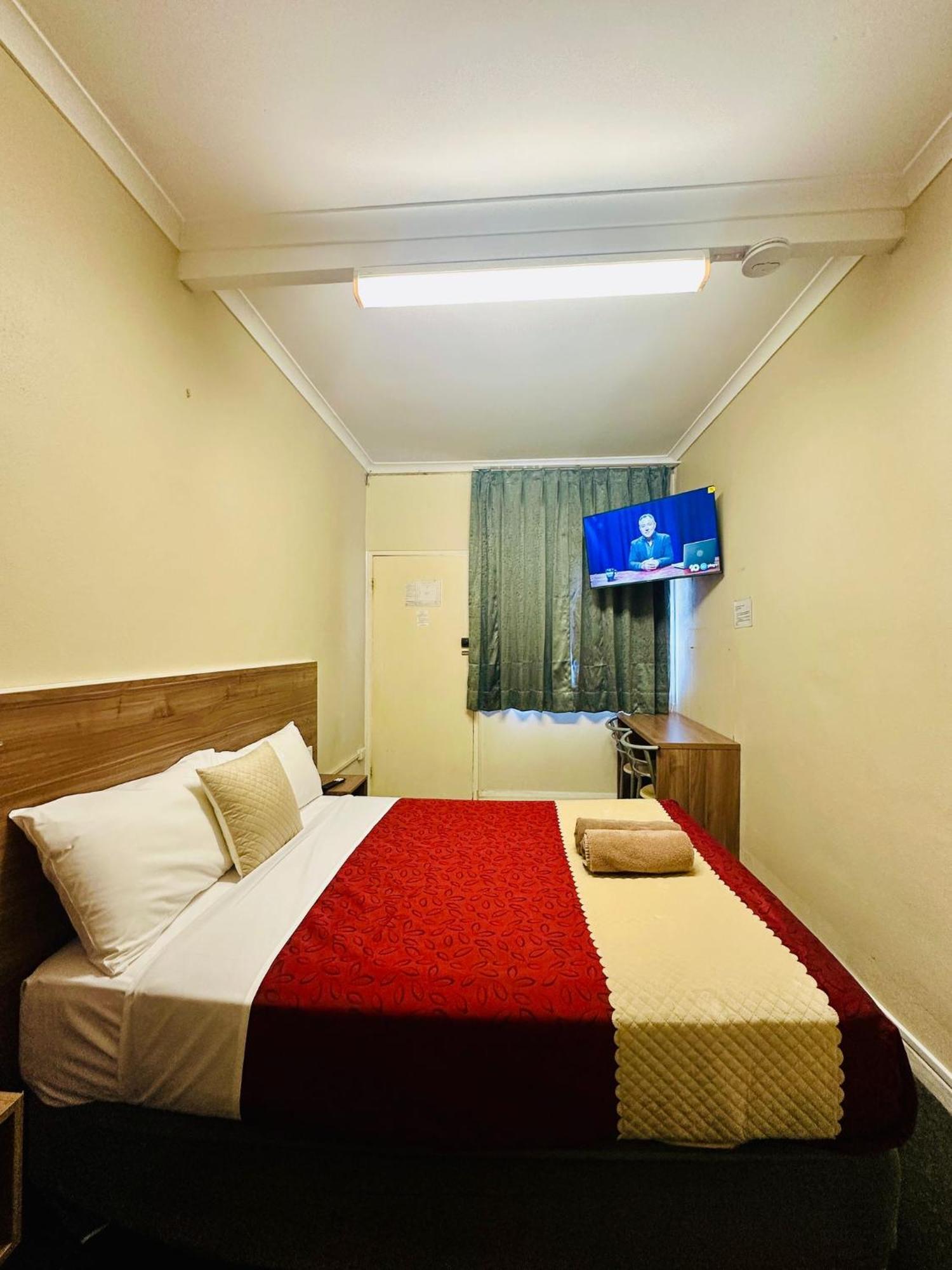 Wattle Tree Motel Кутамундра Экстерьер фото
